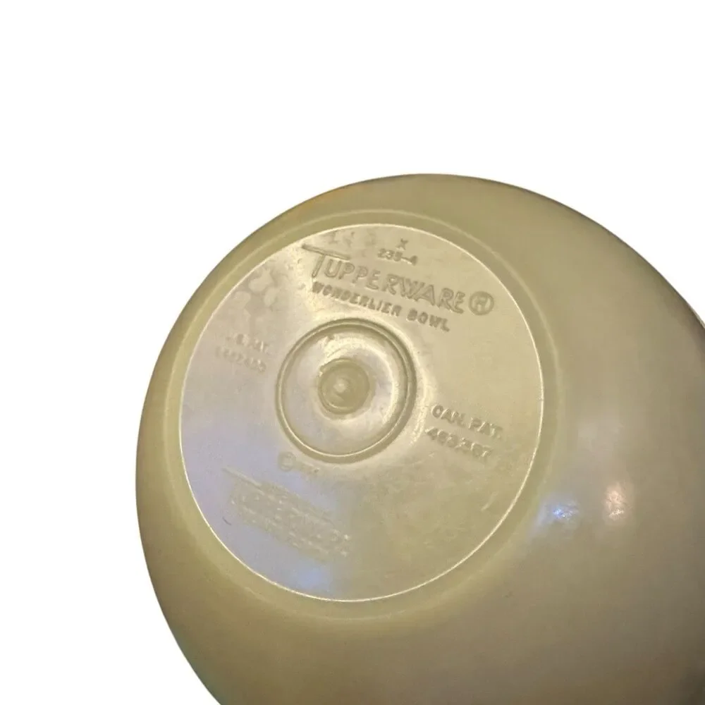Vintage Tupperware Jadeite Wonderlier‎ (2) & Crisp It Bowl 1 Lid Greens